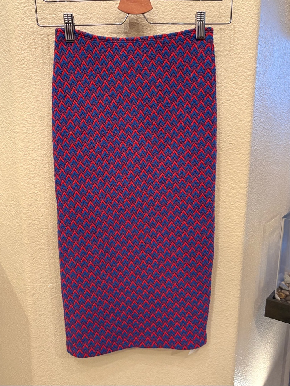 NWT~American Apparel Royal Red Chevron Jacquard Knit Pencil Skirt Size Small